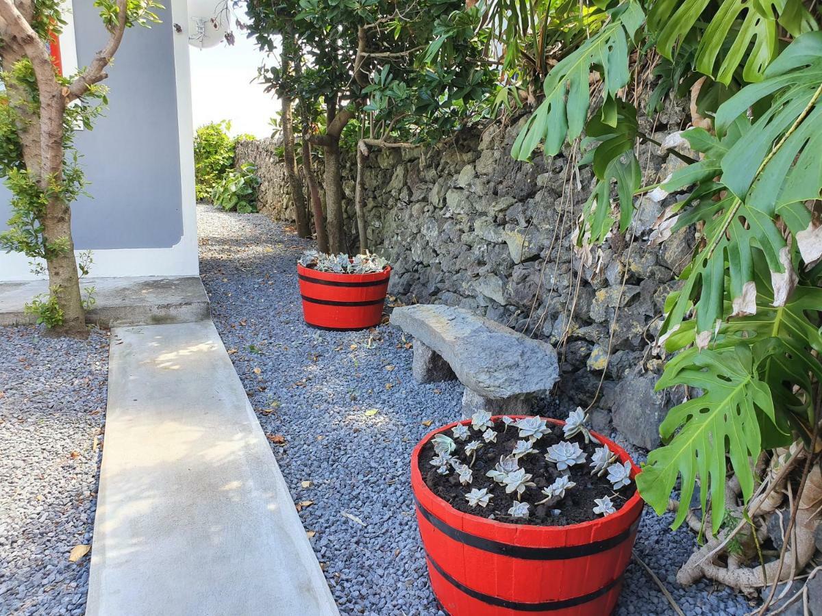 Calheta de Nesquim Casinha De Nesquimヴィラ エクステリア 写真